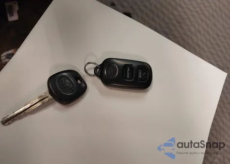 2006 Toyota Corolla Le from USA, damaged, VIN 2T1BR32E76C617077